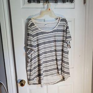 🌻 Deal item!🌻 Striped shirt!